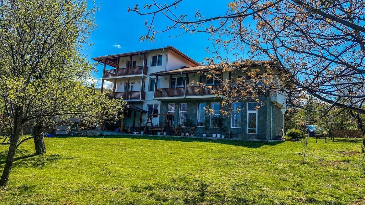 Golyama Zhelyazna Guest House Au Nature מראה חיצוני תמונה