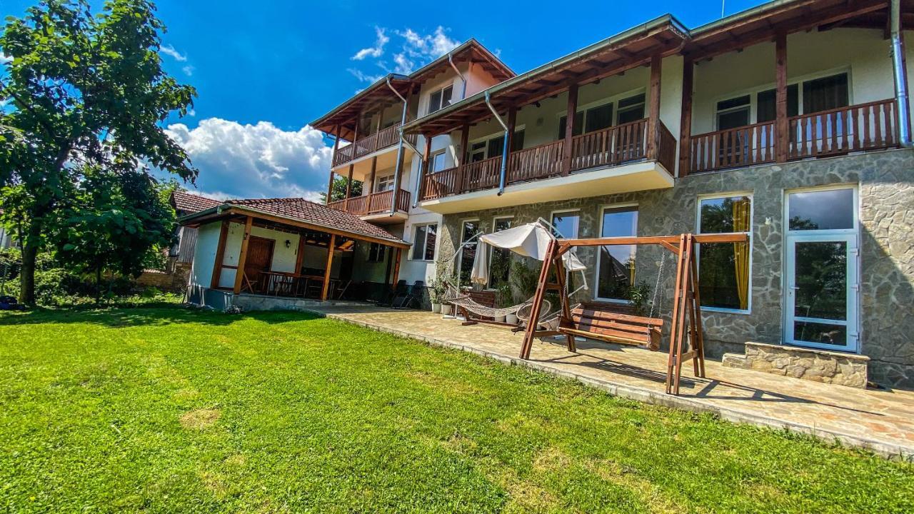 Golyama Zhelyazna Guest House Au Nature מראה חיצוני תמונה
